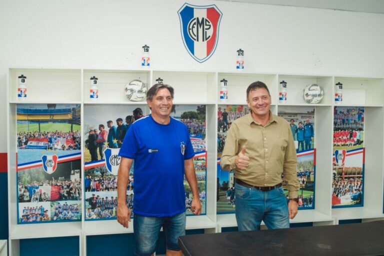 La Escuelita de Fútbol Municipal estrenó vestuarios y buffet completamente renovados La Escuelita de Fútbol Municipal estrenó vestuarios y buffet completamente renovados
